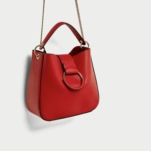 Chelsea✨Zara Medium Bucket Bag